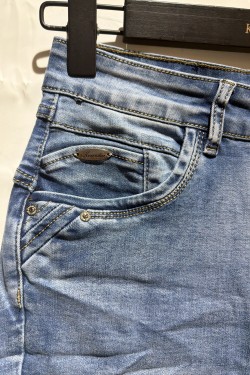 KCM2922-JEAN