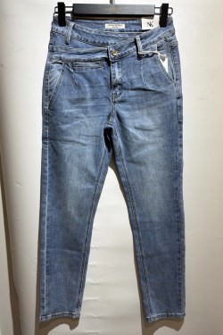 NKM714-JEAN