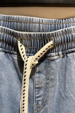 NKM715-JEAN