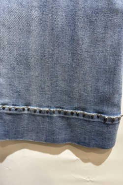 NKM670-JEAN