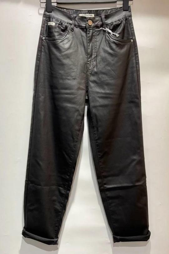 KM2842-NOIR