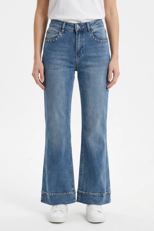 NKM670-JEAN