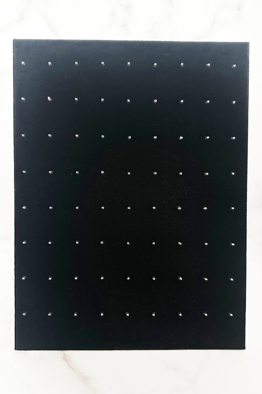 PRE094-NOIR