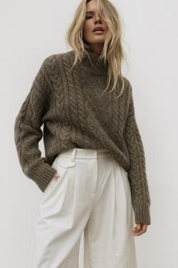 P10597-TAUPE