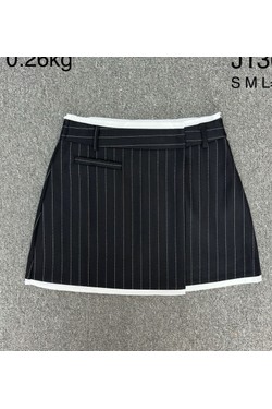 J13633-NOIR