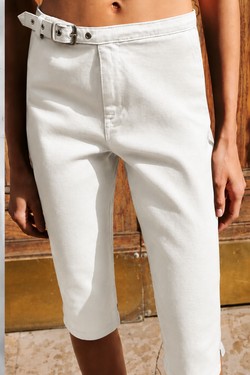 P15737-BLANC