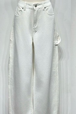 P13816-BLANC