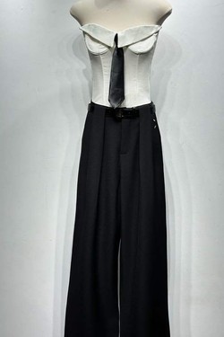 P13192-NOIR