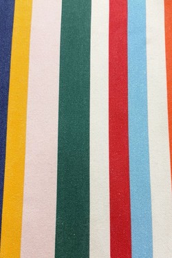 P13711-MULTICOULEUR