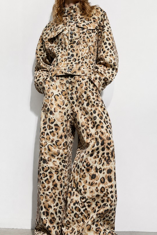 EC7999--LEOPARD