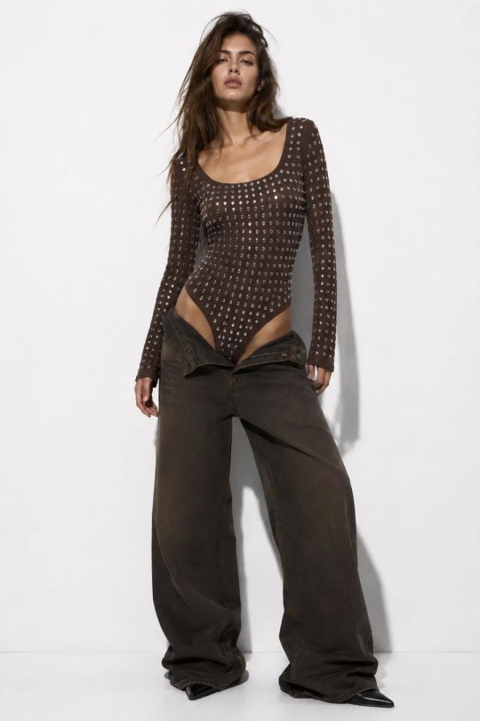 CB16356-CHOCOLAT