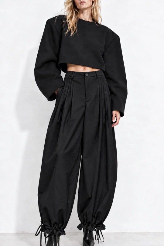 P16757-NOIR