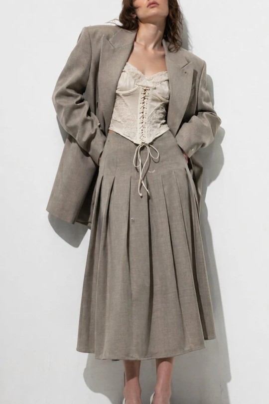 J13191-TAUPE