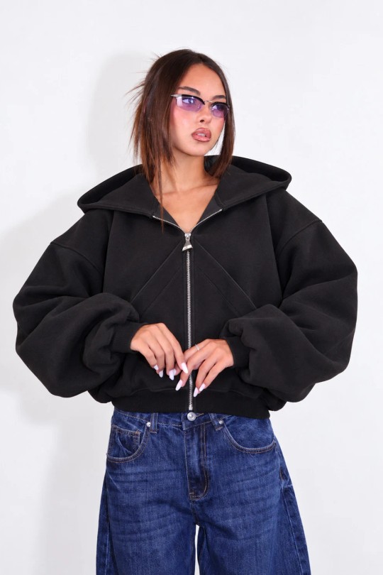 V16688-NOIR