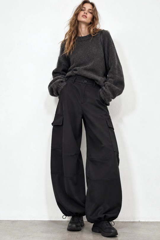 P17052-NOIR
