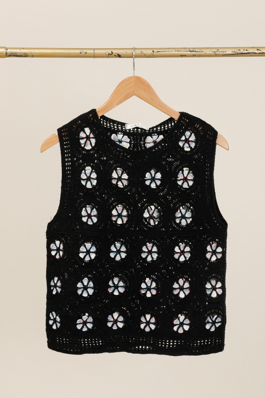 SU008-NOIR