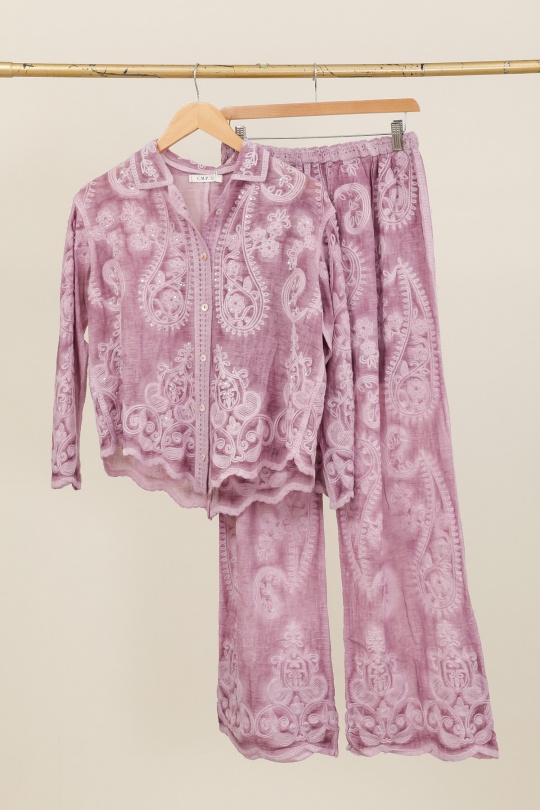 SU019-violet-VIOLET