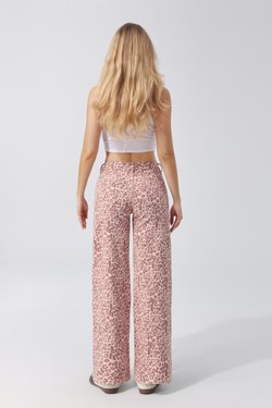 HM1572-1-ROSE