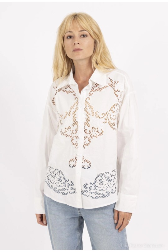 Q025-BLANC