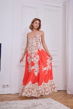 5527-ROUGE
