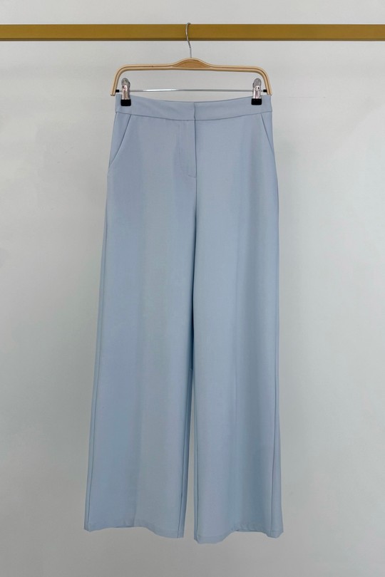 5717-BLEU