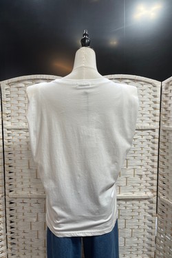 0831-BLANC