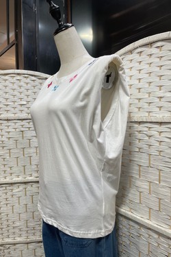 0832-BLANC