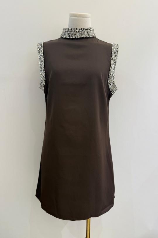 2556-MARRON