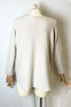 580 PETITE PULL-OVER V NECK-BEIGE