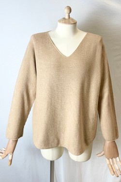 580 PETITE PULL-OVER V NECK-BEIGE