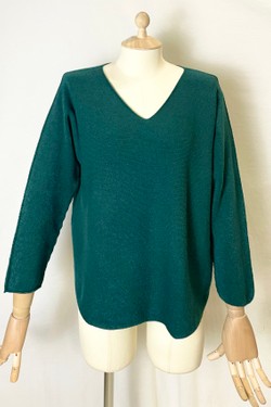 580 PETITE PULL-OVER V NECK-BEIGE