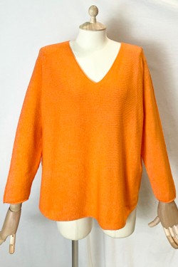 580 PETITE PULL-OVER V NECK-BEIGE