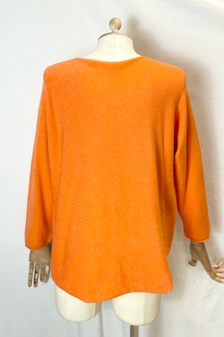 580 PETITE PULL-OVER V NECK-BEIGE