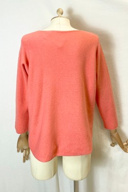 580 PETITE PULL-OVER V NECK-BEIGE