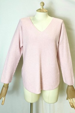 580 PETITE PULL-OVER V NECK-BEIGE