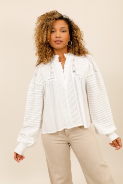 M011-BLANC