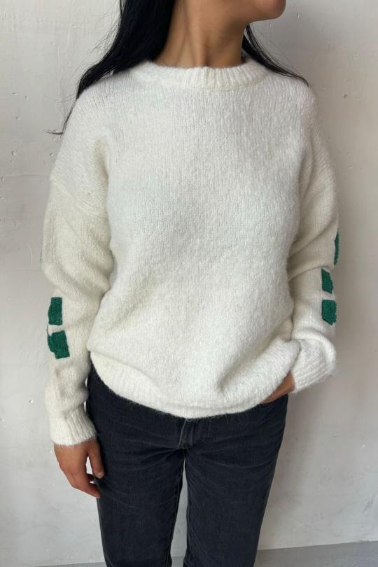 RM5058-ECRU