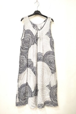 2989-KAKI