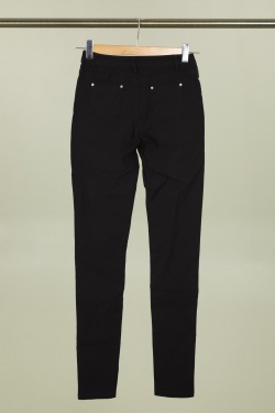 2552-NOIR