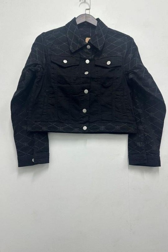 A2939-NOIR