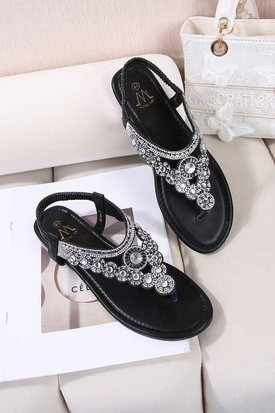 DM-7G32 GRANDE POINTURE-NOIR