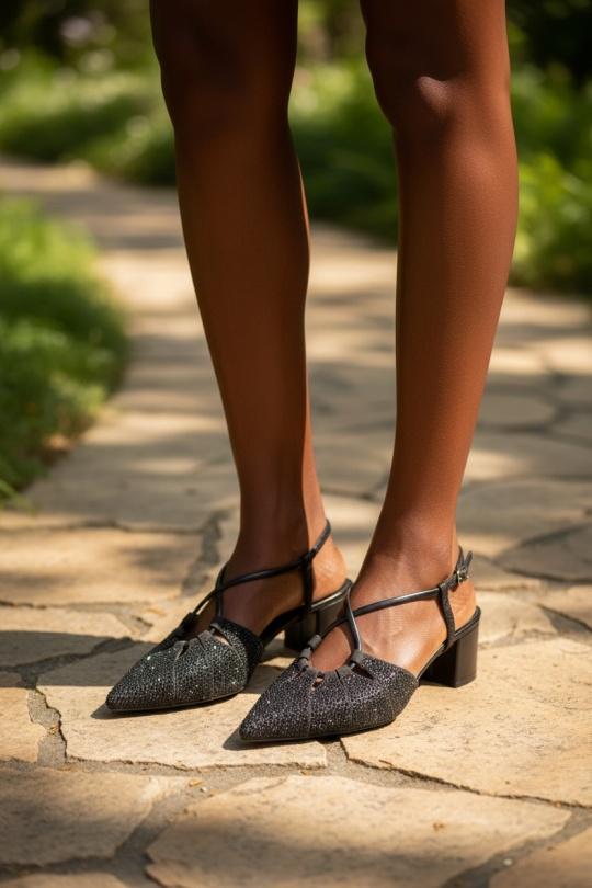 DM838-30 GRANDE POINTURE-NOIR