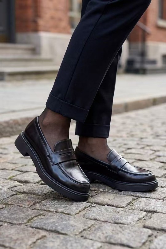 YU5598-53-NOIR