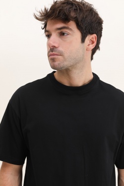 ME22 REGULAR FIT TEE BLACK-NOIR