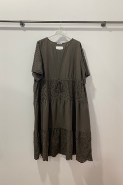 1100-KAKI