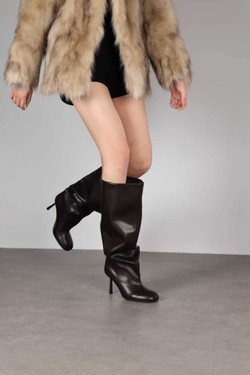 C-374-MARRON