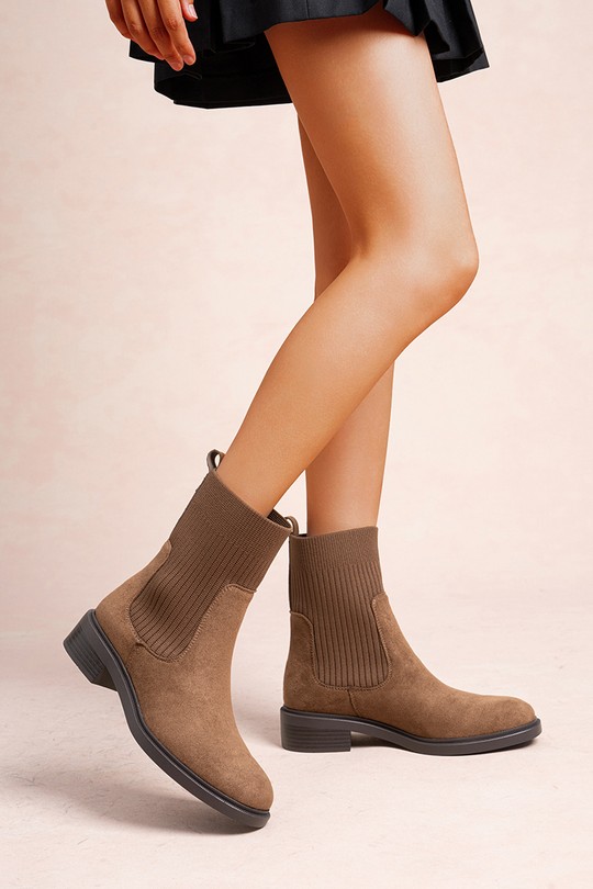 F6985-CAMEL