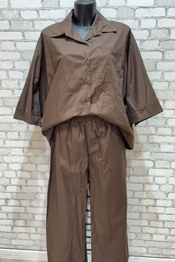 8660-KAKI