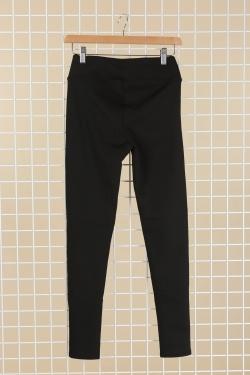 905-NOIR