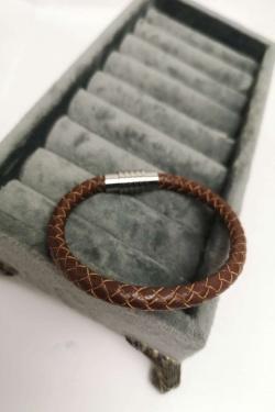10-1498-MARRON
